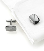 Brushed and polished for extra elegance, these Geoffrey Beene two-toned cufflinks are a double dose of dapper.