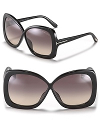 Exude elegance in oversized squared sunglasses with a criss-cross silhouette and gradient lenses. Exude elegance in oversized squared sunglasses with a criss-cross silhouette and gradient lenses.