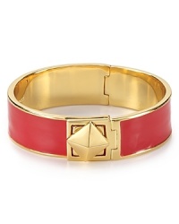 A simple kate spade new york is an edgy bet, detailed with a gleaming plated pyramid closure. Its the bright way to pop and turnlock it. A simple kate spade new york is an edgy bet, detailed with a gleaming plated pyramid closure. Its the bright way to pop and turnlock it.