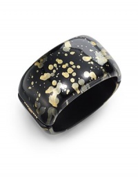 THE LOOKResin design Faux gold leaf watermark accentsHinge opening THE MEASUREMENTWidth, about 2ORIGINImported THE LOOKResin design Faux gold leaf watermark accentsHinge opening THE MEASUREMENTWidth, about 2ORIGINImported
