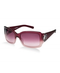 Look young and sexy in sunglasses by Guess by Marciano. Give in to your adventurous side with timeless styles.