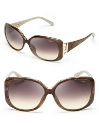 Double your Fendi pleasure in the Italian design house's oversized sunglasses with two F logo details at each temple. Double your Fendi pleasure in the Italian design house's oversized sunglasses with two F logo details at each temple.