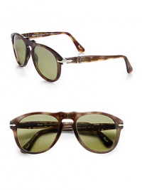 An innovative design with retro-inspired style, crafted in lightweight acetate for everyday wear and comfort. Available in brown frames with polarized green lenses.Acetate100% UV ProtectionMade in Italy An innovative design with retro-inspired style, crafted in lightweight acetate for everyday wear and comfort. Available in brown frames with polarized green lenses.Acetate100% UV ProtectionMade in Italy