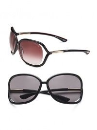Chic plastic frames with open temple and rose gold end piece. Available in black frames with smoke lens and brown frames with gradient brown lens. Made in Italy Chic plastic frames with open temple and rose gold end piece. Available in black frames with smoke lens and brown frames with gradient brown lens. Made in Italy