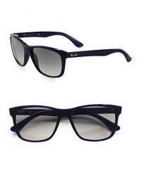 Square top frames with metal rivet accents and signature logo. Available in black with crystal green polar lens.Logo temples100% UV protectionMade in Italy Square top frames with metal rivet accents and signature logo. Available in black with crystal green polar lens.Logo temples100% UV protectionMade in Italy
