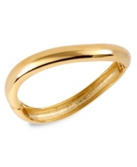 Robert Lee Morris makes waves with this hinged bangle. Crafted from gold-tone mixed metal, the bangle stands out with its special design. Approximate diameter: 2-1/4 inches. Robert Lee Morris makes waves with this hinged bangle. Crafted from gold-tone mixed metal, the bangle stands out with its special design. Approximate diameter: 2-1/4 inches.