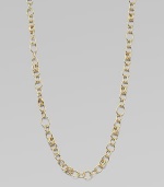 A classic style with radiant 18k gold circle and oval links. 18k goldLength, about 33Lobster clasp closureMade in Italy