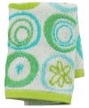 Jazz it up! A bold motif of swirls and florals in a lively palette gives this All That Jazz washcloth a fun and carefree appeal that's full of flair.