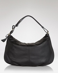 Throw something chic over your shoulder with this classic hobo from Salvatore Ferragamo. In leather with a shoulder-right shape, it's the bag that no outfit should be without. Throw something chic over your shoulder with this classic hobo from Salvatore Ferragamo. In leather with a shoulder-right shape, it's the bag that no outfit should be without.