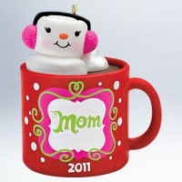 Mom 2011 Hallmark Ornament - QXG4009 Mom 2011 Hallmark Ornament - QXG4009