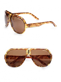 A stylish tortoiseshell pattern and a temple logo details make these stunning sunglasses perfect for the weekend and beyond. Injected propionateGray polarized lens100% UV protectiveMade in Italy A stylish tortoiseshell pattern and a temple logo details make these stunning sunglasses perfect for the weekend and beyond. Injected propionateGray polarized lens100% UV protectiveMade in Italy