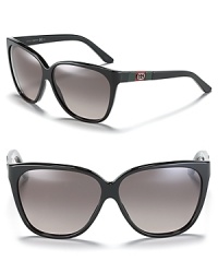 Meow! Gucci's retro-inspired cat eye shades are the shape of the season and infuse your look with glamorous mystique. Meow! Gucci's retro-inspired cat eye shades are the shape of the season and infuse your look with glamorous mystique.