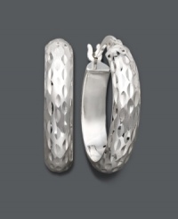 Faceted and fashionable. Giani Bernini's hoop earrings are decorated by an intricate diamond-cut pattern. Crafted in sterling silver. Approximate diameter: 3/4 inch. Faceted and fashionable. Giani Bernini's hoop earrings are decorated by an intricate diamond-cut pattern. Crafted in sterling silver. Approximate diameter: 3/4 inch.
