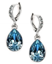 Givenchy's mesmerizing earrings bring an alluring appeal to your evening attire. Crafted in imitation rhodium-plated mixed metal, these teardrop earrings are adorned with aqua and sapphire crystal stones. Givenchy's mesmerizing earrings bring an alluring appeal to your evening attire. Crafted in imitation rhodium-plated mixed metal, these teardrop earrings are adorned with aqua and sapphire crystal stones.