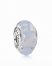 A repeating star pattern adorns a translucent murano glass bead. Logo-engraved sterling silver trim displays the PANDORA signature. A repeating star pattern adorns a translucent murano glass bead. Logo-engraved sterling silver trim displays the PANDORA signature.