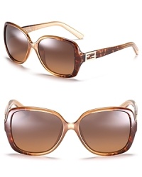 Show your love for Fendi in these rounded square sunglasses with double F logo detail at temples. Show your love for Fendi in these rounded square sunglasses with double F logo detail at temples.