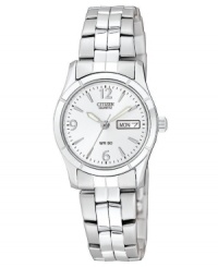 Sleek, simple and stylish: an everyday watch by Citizen. Sleek, simple and stylish: an everyday watch by Citizen.