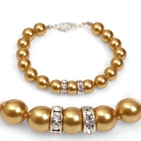 Olive n Figs' Crystal Pearl Bracelet with Rondelle - MADE WITH SWAROVSKI ELEMENTS Olive n Figs' Crystal Pearl Bracelet with Rondelle - MADE WITH SWAROVSKI ELEMENTS