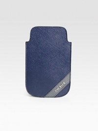 Stylish saffiano leather case for the iPhone® 4.Leather lining3¼W x 5HMade in Italy Stylish saffiano leather case for the iPhone® 4.Leather lining3¼W x 5HMade in Italy