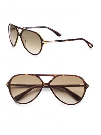 A classic look that never goes out of style in lightweight acetate. Available in dark havana frame with green gradient lenses.Acetate100% UV ProtectionMade in Italy A classic look that never goes out of style in lightweight acetate. Available in dark havana frame with green gradient lenses.Acetate100% UV ProtectionMade in Italy