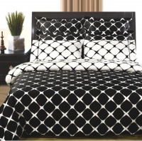Black and White Bloomingdale 8-piece King Bed-in-a-Bag 100 % Egyptian Cotton 300 Thread Count by Royal Hotel Black and White Bloomingdale 8-piece King Bed-in-a-Bag 100 % Egyptian Cotton 300 Thread Count by Royal Hotel