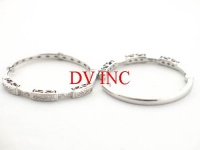 NEW LADIES CHARRIOL COLVMBVS 18K WHITE GOLD DIAMOND HOOP EARRINGS 03-08-0930-11