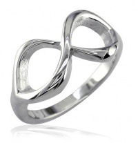 Infinity Ring in Sterling Silver Infinity Ring in Sterling Silver