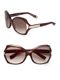 THE LOOKRounded floating lens style Acetate framesLogo accented temples and end-pieces UVA and UVB protection Signature case includedORIGINMade in Italy THE LOOKRounded floating lens style Acetate framesLogo accented temples and end-pieces UVA and UVB protection Signature case includedORIGINMade in Italy