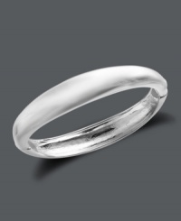 Add a Touch of Silver with this polished style. This smooth hinge bangle slips on easily and shimmers in silver-plated zinc alloy. Approximate diameter: 2-1/3 inches. Approximate bangle width: 2/5 inch to 1/2 inch. Add a Touch of Silver with this polished style. This smooth hinge bangle slips on easily and shimmers in silver-plated zinc alloy. Approximate diameter: 2-1/3 inches. Approximate bangle width: 2/5 inch to 1/2 inch.