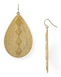 Lauren Ralph Lauren taps into the exotically textured trend with this pair of gold-plated teardrop earrings, flaunting a bold shape and subtle detailing. Lauren Ralph Lauren taps into the exotically textured trend with this pair of gold-plated teardrop earrings, flaunting a bold shape and subtle detailing.