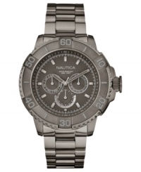 A structured and versatile watch from Nautica built tough in gunmetal tones. A structured and versatile watch from Nautica built tough in gunmetal tones.