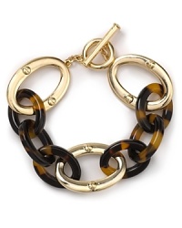 Tap into '70's-inspired elegance with this Lauren Ralph Lauren bracelet, which flaunts retro allure with tortoiseshell links. Tap into '70's-inspired elegance with this Lauren Ralph Lauren bracelet, which flaunts retro allure with tortoiseshell links.
