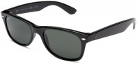 Ray Ban 'New Wayfarer' Sunglasses 2132 901/58 Black Frame Grey/Green Polarized 52MM Ray Ban 'New Wayfarer' Sunglasses 2132 901/58 Black Frame Grey/Green Polarized 52MM