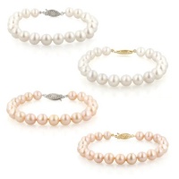 14k Gold 7.5-8mm Freshwater Cultured AA Quality Pearl Bracelet 14k Gold 7.5-8mm Freshwater Cultured AA Quality Pearl Bracelet