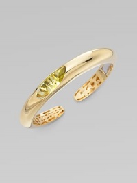 EXCLUSIVELY AT SAKS. A rounded, slim piece with an oval center stone. 18k gold Lemon quartz Slip-on style Length, about 7 Made in Italy EXCLUSIVELY AT SAKS. A rounded, slim piece with an oval center stone. 18k gold Lemon quartz Slip-on style Length, about 7 Made in Italy