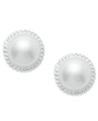 Complement any look with these simple dome-shaped studs by Giani Bernini. Set in sterling silver. Approximate diameter: 1/4 inch. Complement any look with these simple dome-shaped studs by Giani Bernini. Set in sterling silver. Approximate diameter: 1/4 inch.