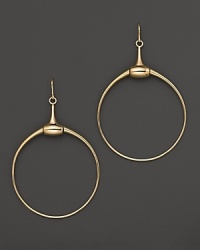 The iconic horsebit, rendered in richly gleaming 18K yellow gold. The iconic horsebit, rendered in richly gleaming 18K yellow gold.