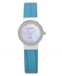 Beautiful turquoise-colored leather breathes vibrant life into this Skagen Denmark watch. Beautiful turquoise-colored leather breathes vibrant life into this Skagen Denmark watch.