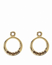 Add stunning style to your PANDORA french wire or hoop earrings with 14K gold hoop charms studded with smokey quartz stones. Add stunning style to your PANDORA french wire or hoop earrings with 14K gold hoop charms studded with smokey quartz stones.