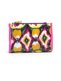 THE LOOKVibrant ikat printed fabric with plastic overlayRectangular silhouetteTop zip closure with bamboo pullSignature goldtone S studInside logo printTHE MEASUREMENT9W X 6H X 2½DTHE MATERIALFabric and plasticFully linedORIGINImported THE LOOKVibrant ikat printed fabric with plastic overlayRectangular silhouetteTop zip closure with bamboo pullSignature goldtone S studInside logo printTHE MEASUREMENT9W X 6H X 2½DTHE MATERIALFabric and plasticFully linedORIGINImported