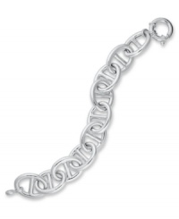 Effortlessly stylish. Giani Bernini's polished sterling silver link bracelet is a must have for every girl's collection. Approximate length: 8 inches. Effortlessly stylish. Giani Bernini's polished sterling silver link bracelet is a must have for every girl's collection. Approximate length: 8 inches.