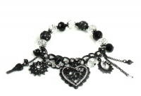 Betsey Johnson Jewelry Iconic Jet Crystal Heart Bracelet New 2012 Betsey Johnson Jewelry Iconic Jet Crystal Heart Bracelet New 2012