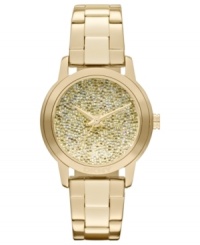 All the glitz and glam you need in a timely fashion: a golden watch by DKNY. All the glitz and glam you need in a timely fashion: a golden watch by DKNY.
