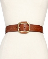 Elevate any ensemble with this vintage-chic Fossil belt that makes a classic contemporary. The antiqued brass-tone buckle is paired with a rope-embossed leather body, for a look that's altogether eye-catching. Elevate any ensemble with this vintage-chic Fossil belt that makes a classic contemporary. The antiqued brass-tone buckle is paired with a rope-embossed leather body, for a look that's altogether eye-catching.