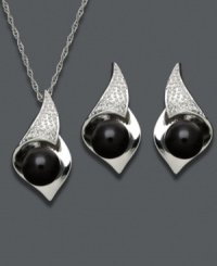 Add summer flair to your every day look. This shell-shaped jewelry set features a matching pendant and earrings accented by diamonds with a pretty onyx center (8 mm). Set in sterling silver. Approximate length: 18 inches. Approximate pendant drop: 7/8 inch. Approximate earrings drop: 3/4 inch. Add summer flair to your every day look. This shell-shaped jewelry set features a matching pendant and earrings accented by diamonds with a pretty onyx center (8 mm). Set in sterling silver. Approximate length: 18 inches. Approximate pendant drop: 7/8 inch. Approximate earrings drop: 3/4 inch.