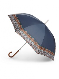THE LOOKSignature zigzag trimAutomatic openWooden handleAluminum shaftTHE MEASUREMENTSOpen circumference, about 36 X 42½Folded length, about 29 X 39ORIGINMade in Italy THE LOOKSignature zigzag trimAutomatic openWooden handleAluminum shaftTHE MEASUREMENTSOpen circumference, about 36 X 42½Folded length, about 29 X 39ORIGINMade in Italy
