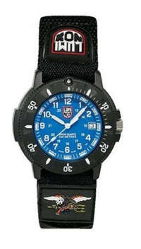 Luminox Men's 3903 Original Navy SEAL Dive Watch Luminox Men's 3903 Original Navy SEAL Dive Watch