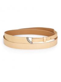 THE LOOKWrap-around silhouetteSleek leather designArched metal logoStud closureTHE MEASUREMENTWidth, 1¼THE MATERIALLeatherORIGINMade in Italy THE LOOKWrap-around silhouetteSleek leather designArched metal logoStud closureTHE MEASUREMENTWidth, 1¼THE MATERIALLeatherORIGINMade in Italy
