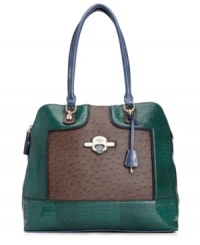 Look like the fashionista you are with this standout silhouette from GUESS. The elegant façade is accented with a croc-embossed pattern, signature hardware and adorable key charm, for the perfect measure of diva detailing. Look like the fashionista you are with this standout silhouette from GUESS. The elegant façade is accented with a croc-embossed pattern, signature hardware and adorable key charm, for the perfect measure of diva detailing.