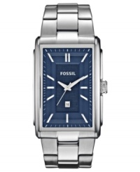 A sophisticated steel watch from Fossil with an intriguing blue dial. A sophisticated steel watch from Fossil with an intriguing blue dial.